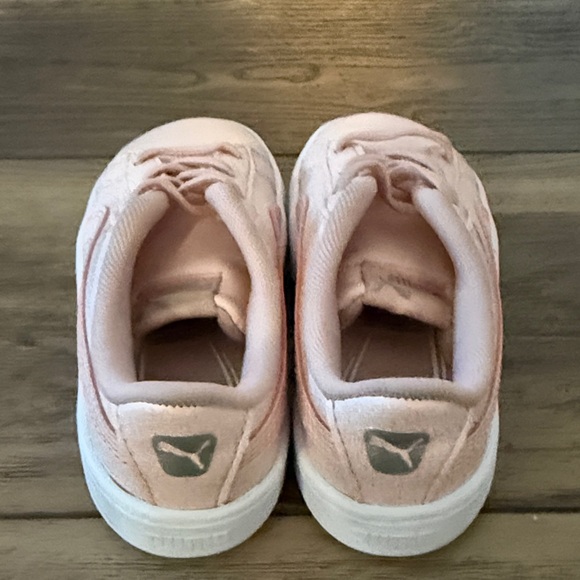 Puma Kids Pink Sneakers - Picture 4 of 5